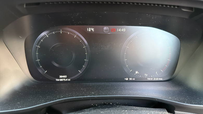 Volvo Xc40 2.0 T4 Momentum Pro 5dr AWD Geartronic Petrol Estate